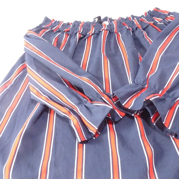 DIVIDED H & M NAVY Red Cold Shoulder 3/4 bell Sleeve Top Sz 8 - Picture 5 of 6